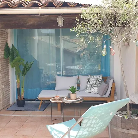 Maison Avec Jacuzzi Et Terrasse Sur Les Toits بيت للعطل